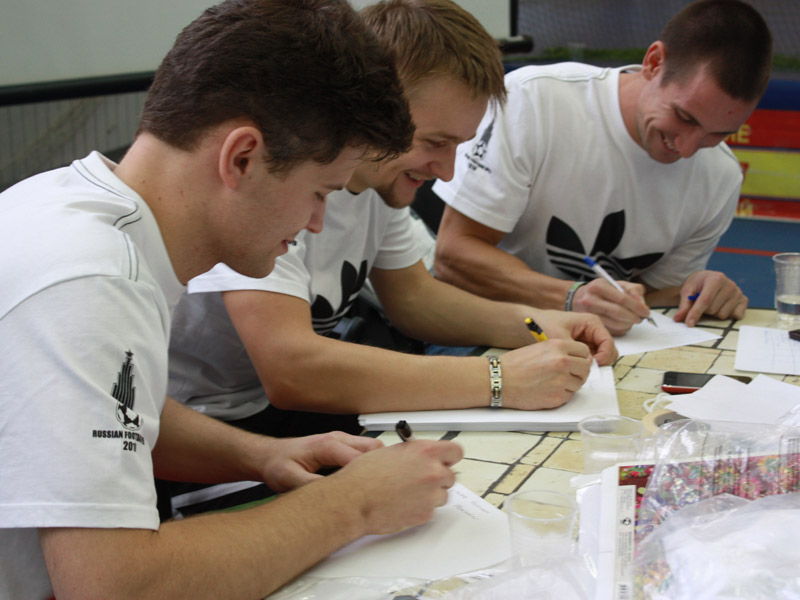 Sergey Pikalov, Viatcheslav Sidorin and Alesh Zelinka